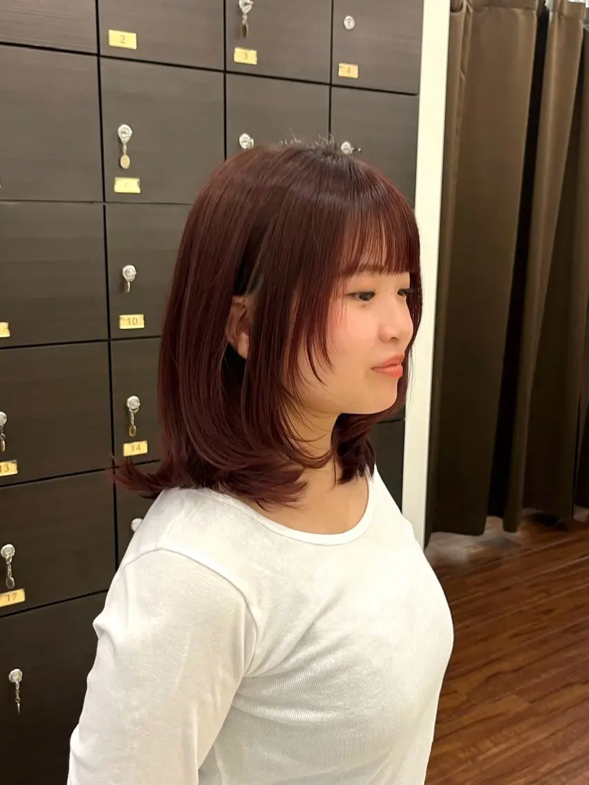 ミディアム ショートカット 🖤ikoiのヘアスタイル