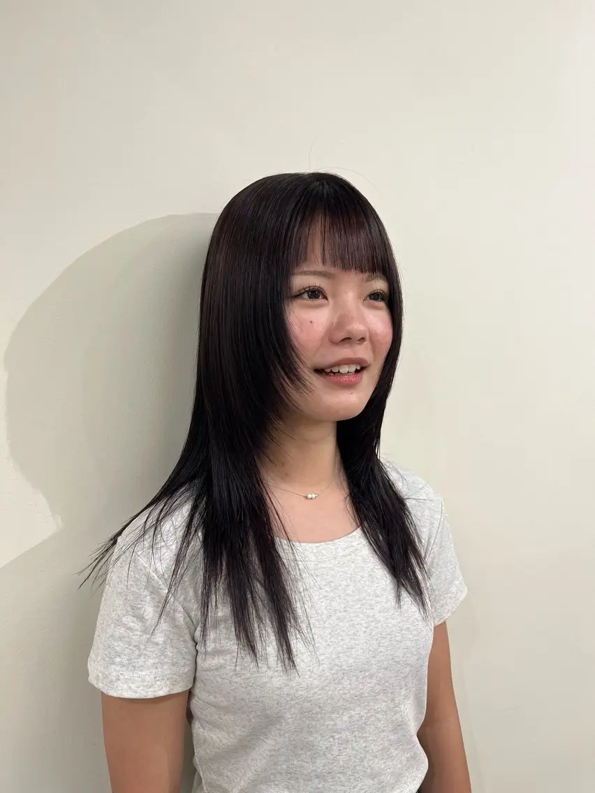 セミロング mao /HUI金山のヘアスタイル