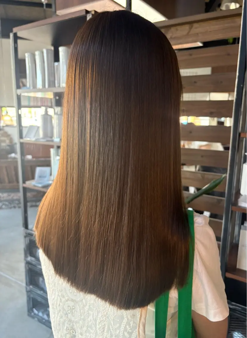 ロング カラー 長谷川 結莉華のヘアスタイル