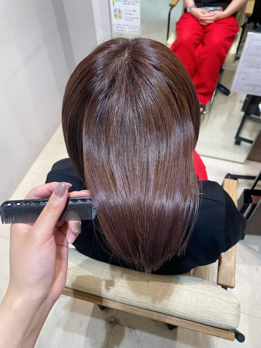 ショート カラー 透明感カラー トリートメント ヘアカラー 艶髪/髪質改善/井出 くるみのヘアスタイル