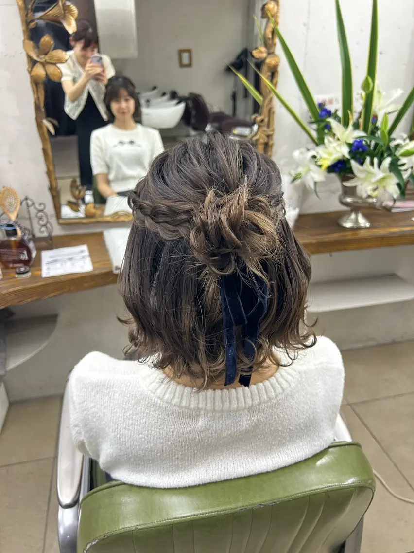 ミディアム ヘアアレンジ ボブ 土佐 彩純のヘアスタイル