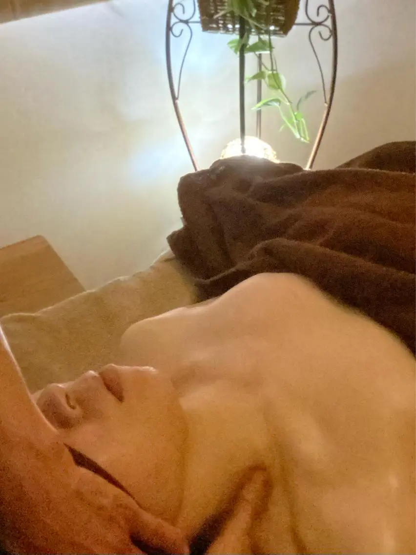 フェイシャル　(超音波毛穴洗浄/美白/リフトアップ)どちらかコースの写真