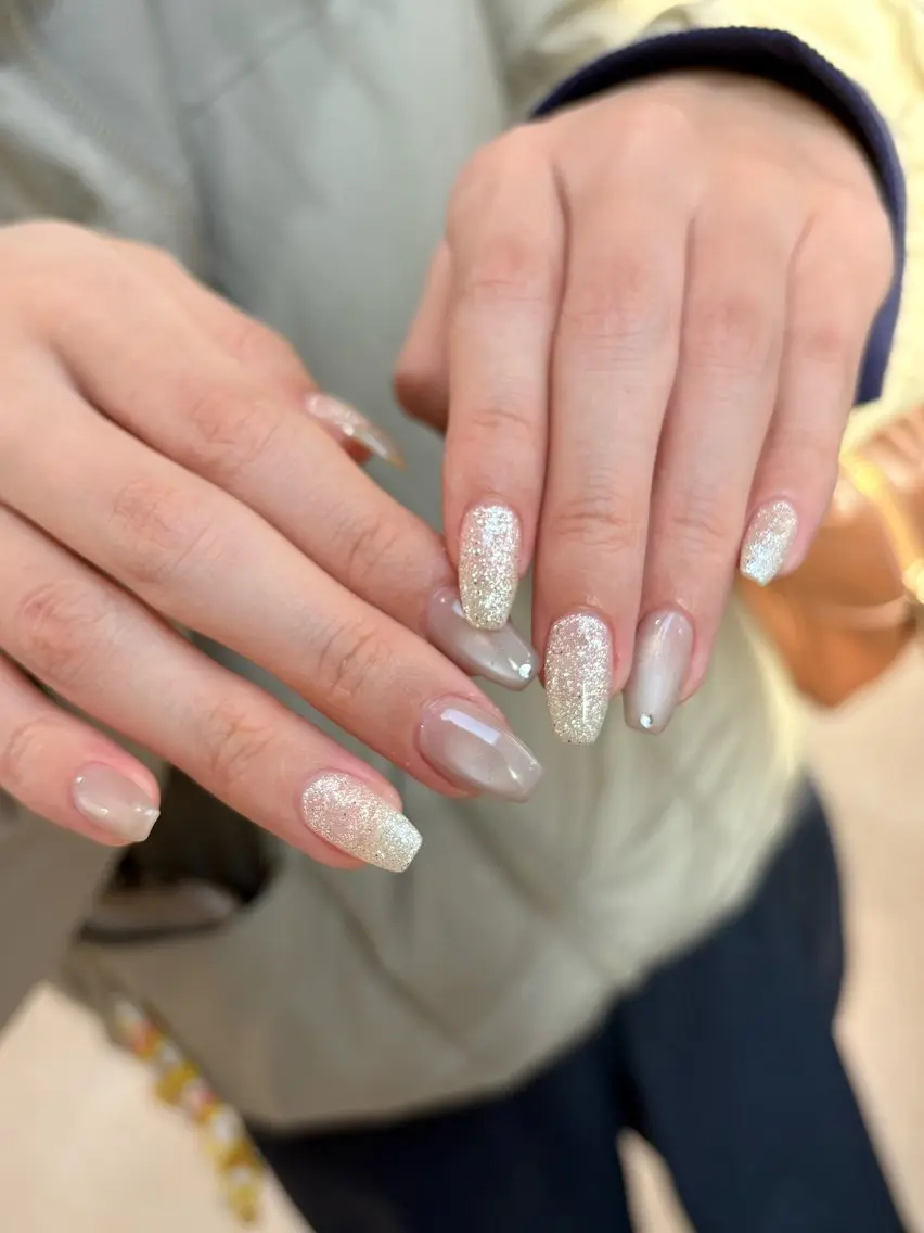 ミディアム ハンドネイル Clala Ayumiのネイルデザイン