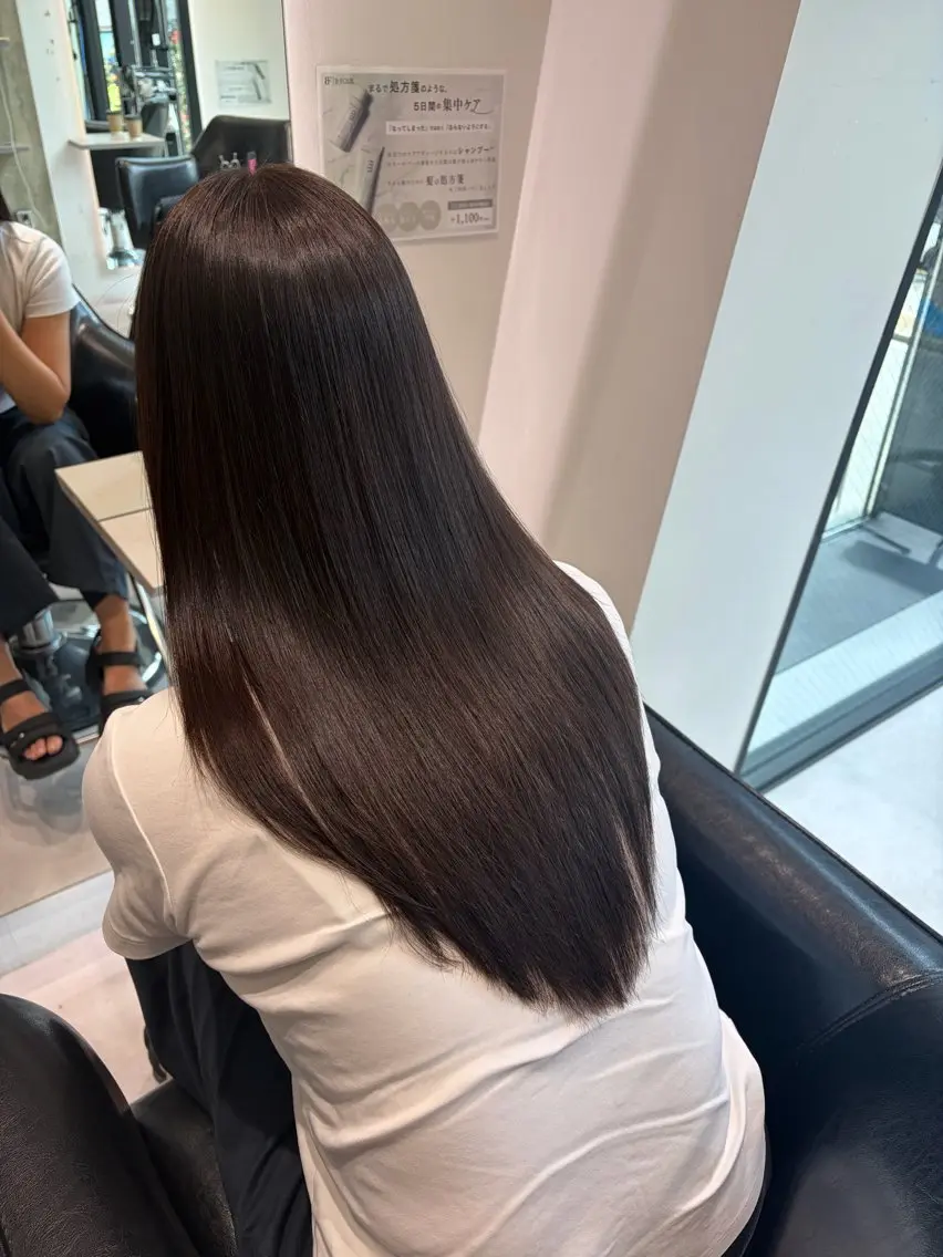 ロング カラー カット ヘアカラー トリートメント 中村 佳菜のヘアスタイル