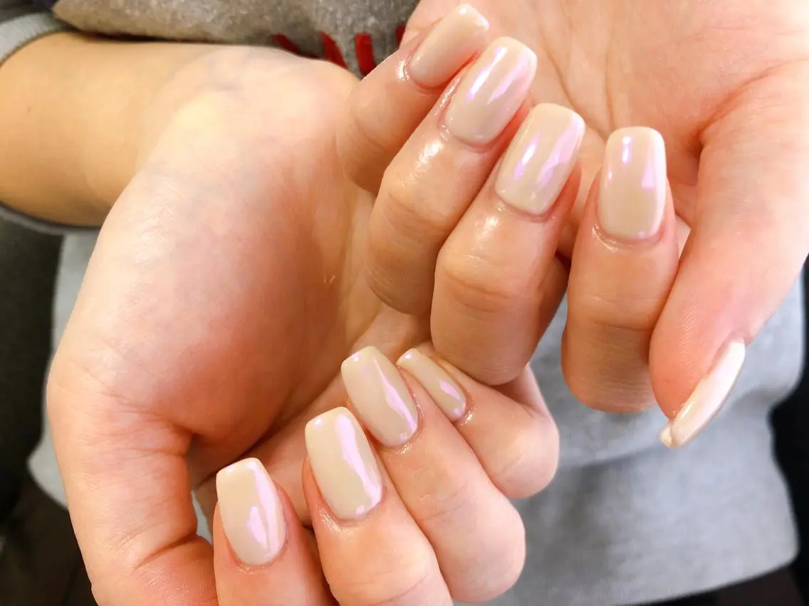ネイル オーロラネイル ワンカラーネイル ハンドネイル kiki nail &brow二子玉川のネイルデザイン