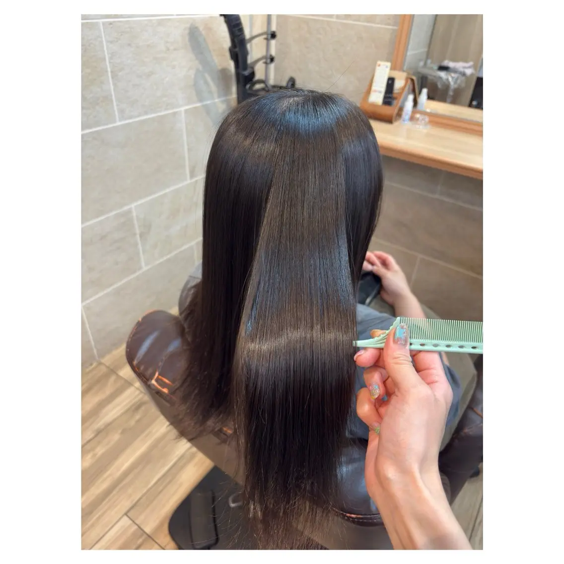 ロング カット 縮毛矯正 トリートメント 亀田 実花のヘアスタイル
