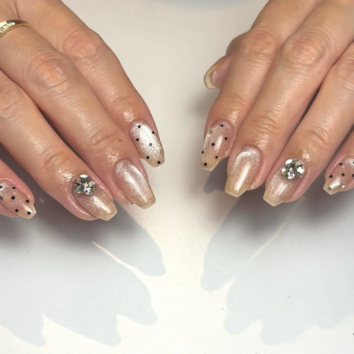 ネイル ハンドネイル BOTA NAIL UMIのネイルデザイン