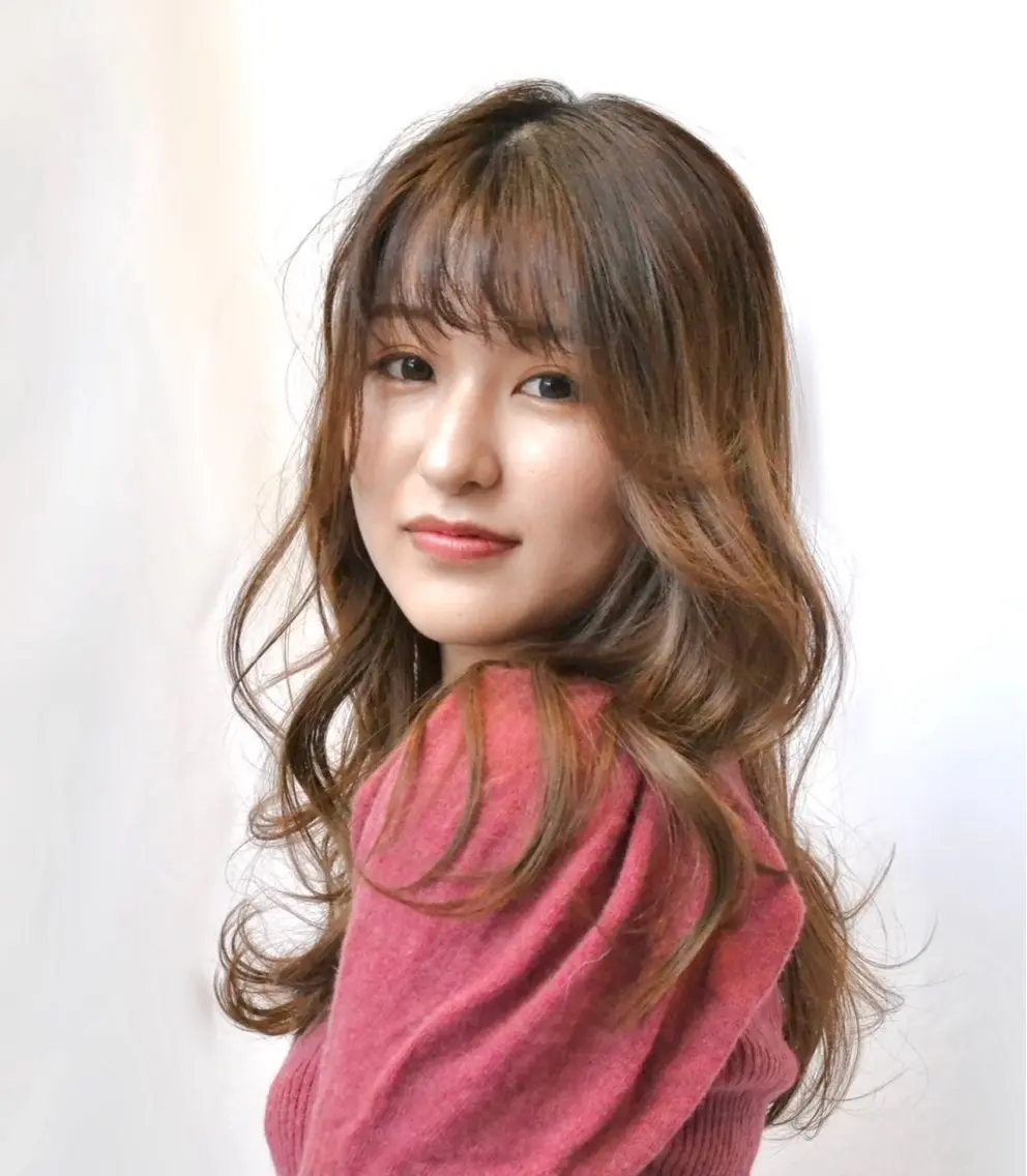 ロング ヘアカラー 🩰 艶髪美髪 shiori🫧のヘアスタイル