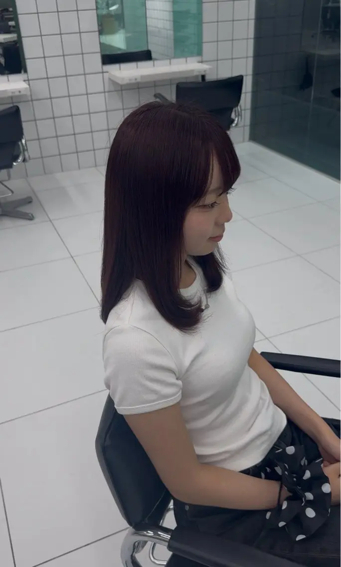 セミロング カラー ブリーチ ボルドーカラー ブラウンカラー 透明感カラー ブリーチなしカラー ヘアカラー メンズパーマ/ ハイトーン/宗形建哉のヘアスタイル