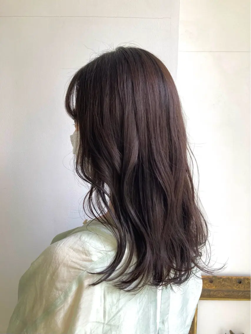 ロング カラー 透明感カラー グレージュ ラベンダーカラー ラベンダーグレージュ ラベンダーグレー カット ヘアカラー KANO🌷 艶カラーのヘアスタイル