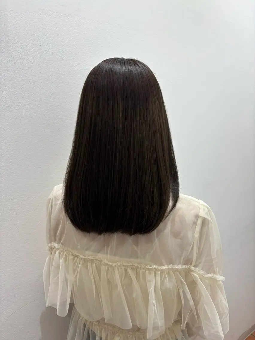 セミロング 🌻Ash 中目黒 暖🌻のヘアスタイル