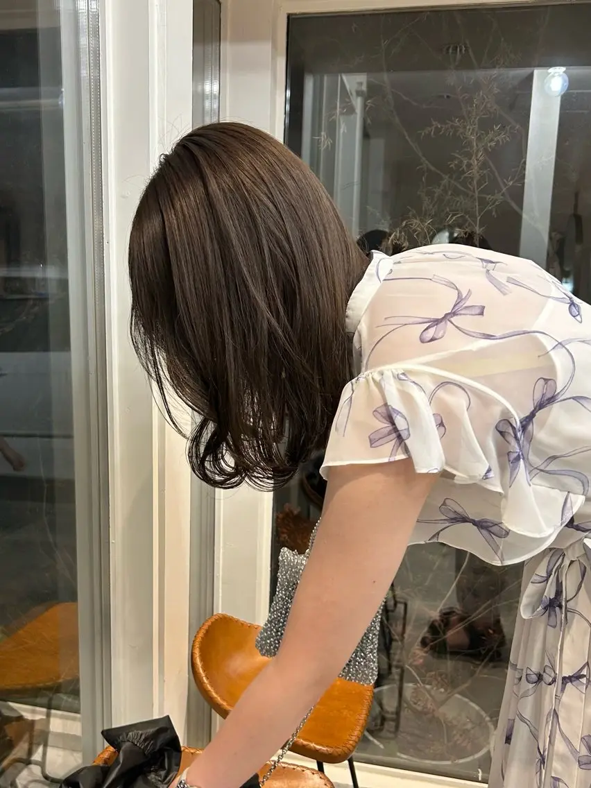 カラー lomalia moekaのヘアスタイル