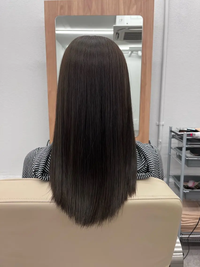 セミロング カラー パーマ 縮毛矯正 縮毛矯正 / 透明感カラー首藤大翔のヘアスタイル