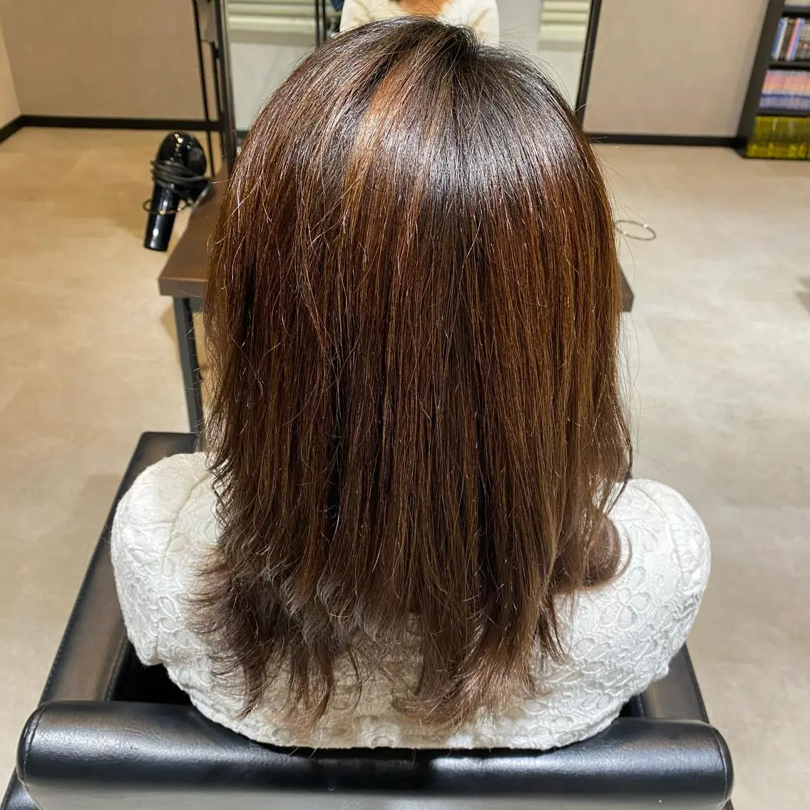 ミディアム カラー バレイヤージュ レイヤーカット ﾓﾃﾞﾙさん 大募集🌟Mayuのヘアスタイル