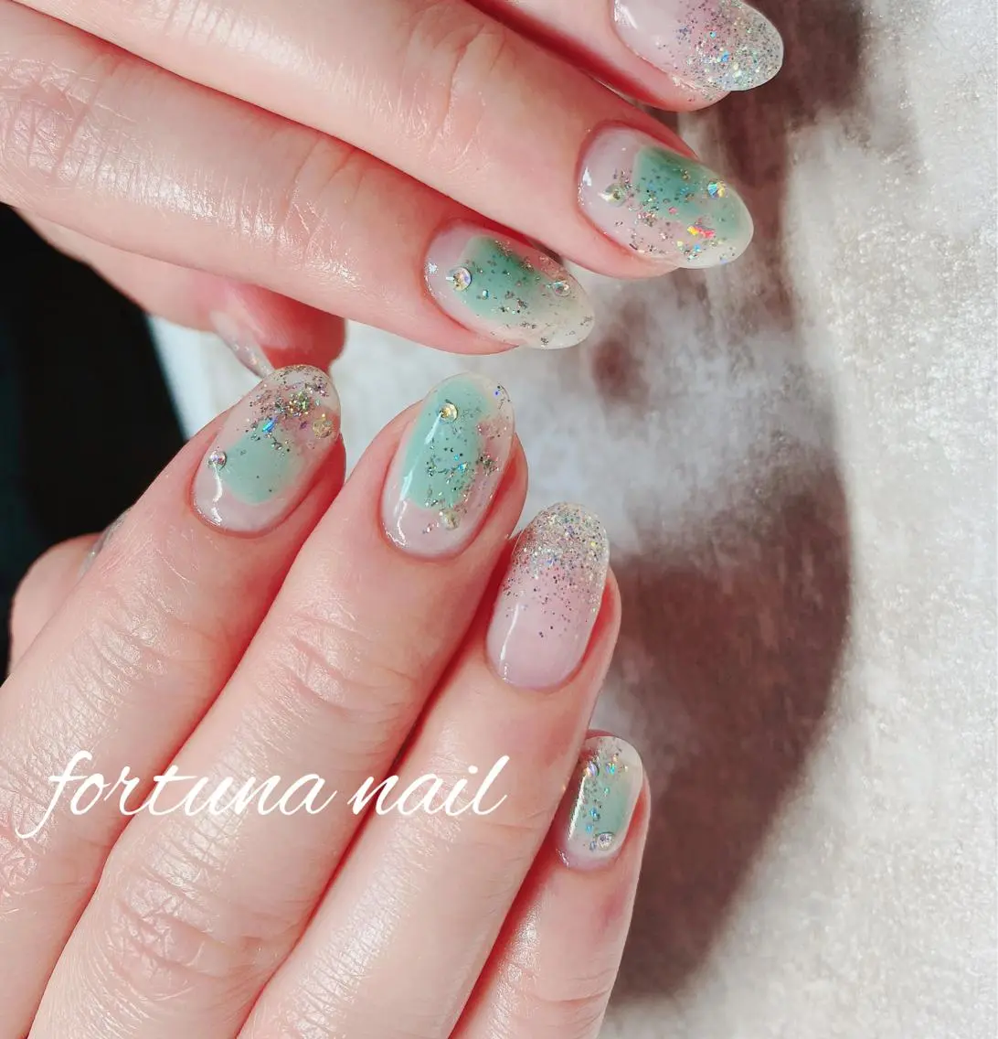 ネイル Nail •Head スパFortunaのネイルデザイン