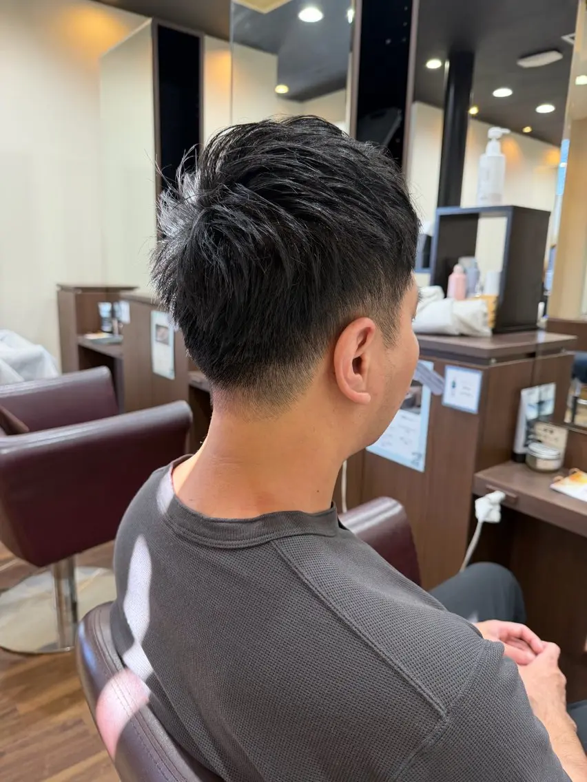 メンズ 刈り上げ メンズベリーショート カット 仲井 充のヘアスタイル