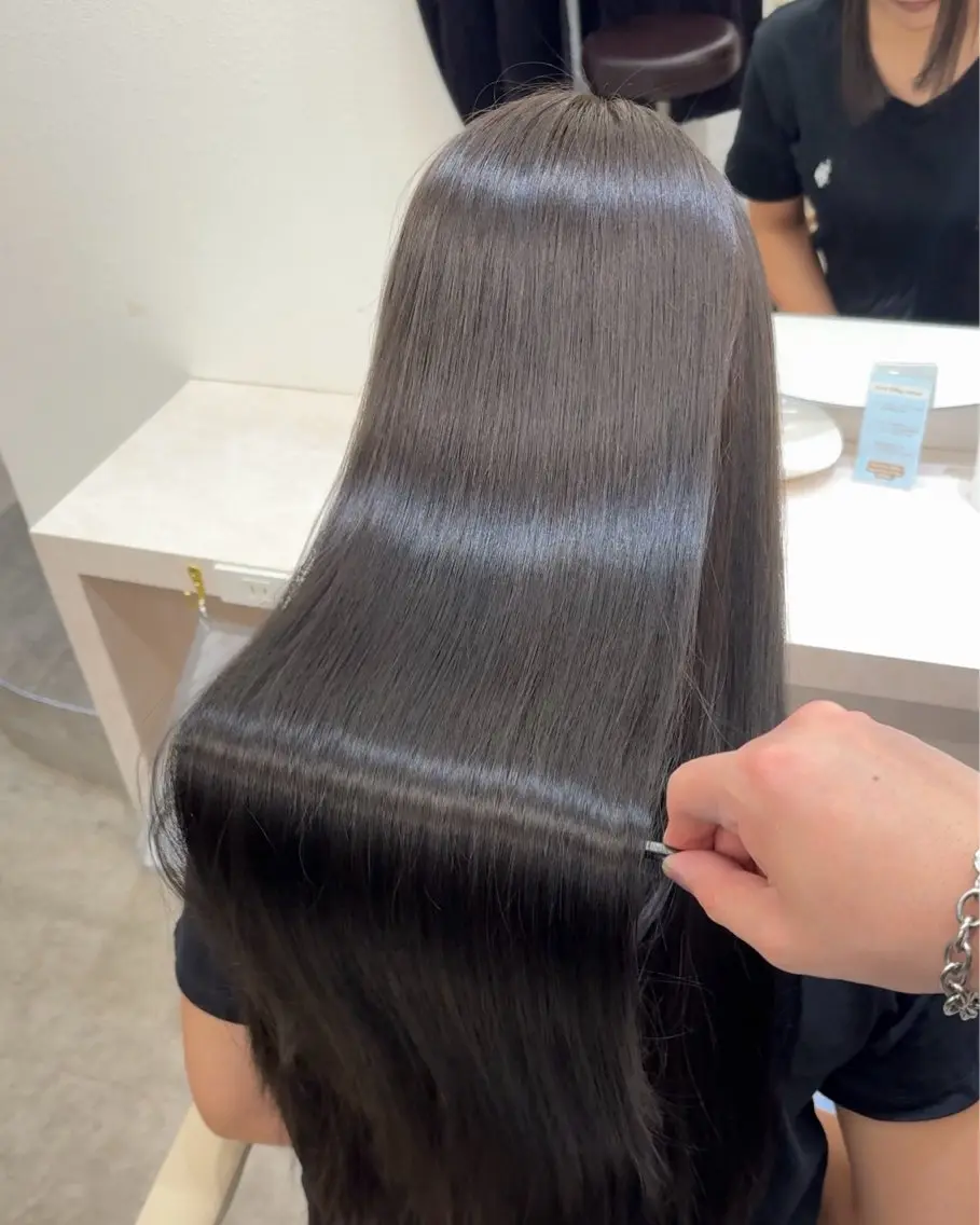 ロング 髪質改善 縮毛矯正 カット ヘアカラー 縮毛矯正 トリートメント 髪質改善×縮毛矯正 Core 片山健太のヘアスタイル