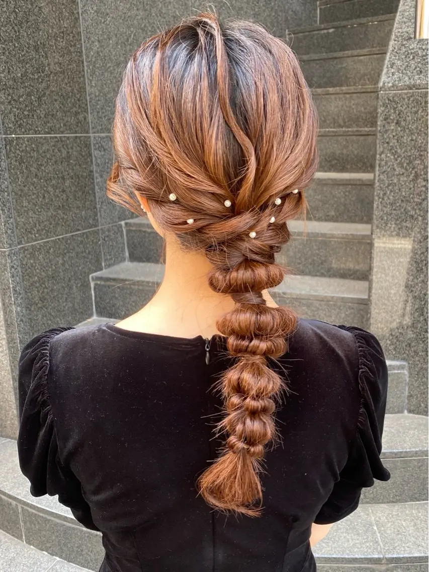 ヘアアレンジ 成人式 結婚式・ブライダル 卒業式のヘアスタイル ヘアセット saki🌼ボブ× 透明感カラー🌼のヘアスタイル