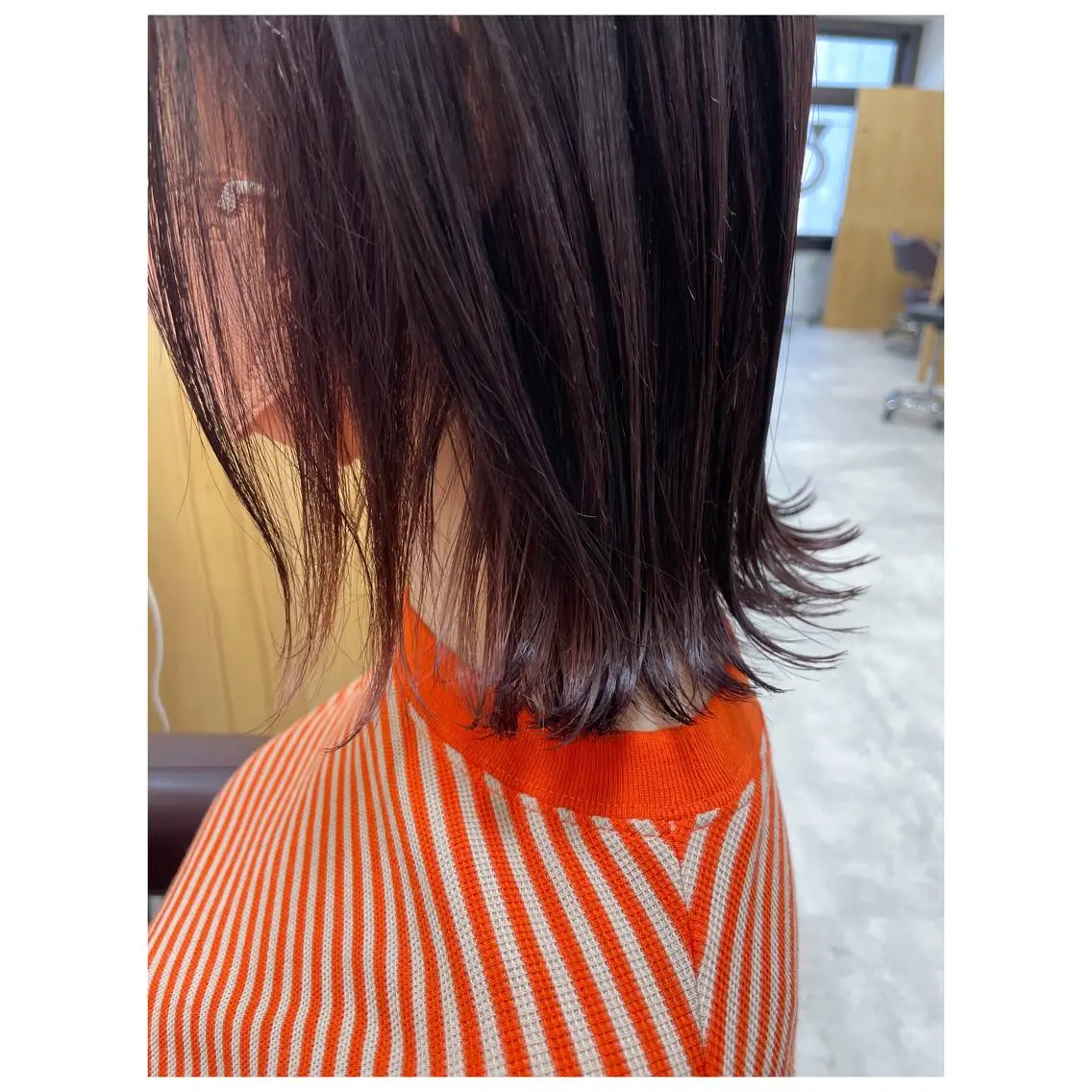 ショート カラー くるくるパーマ aikoのヘアスタイル