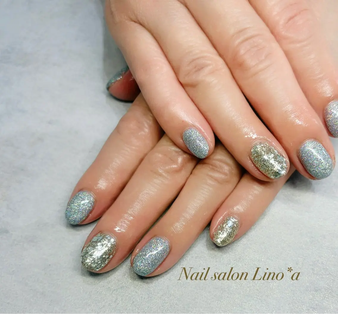 ネイル キラキラネイル ラメ(グリッター) ワンカラーネイル シルバー シンプルネイル ハンドネイル Nail salon Lino*aのネイルデザイン