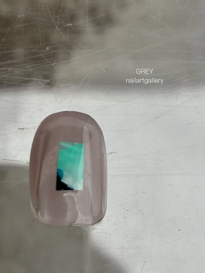 ネイル シンプルネイル ハンドネイル 【GREY】 TAIRAのネイルデザイン