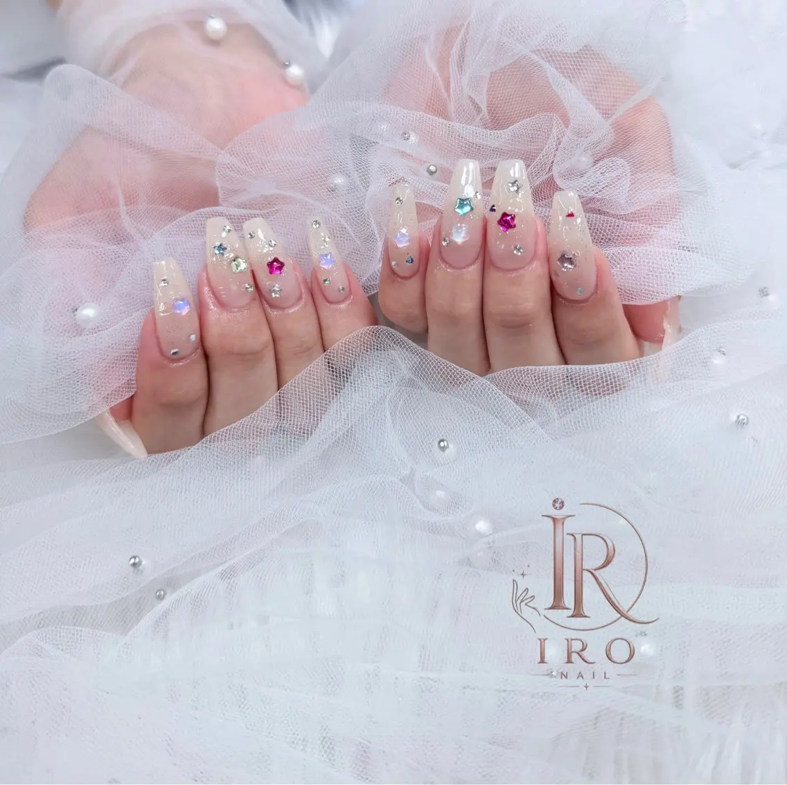 ネイル ハンドネイル IRO Nail Studioのネイルデザイン