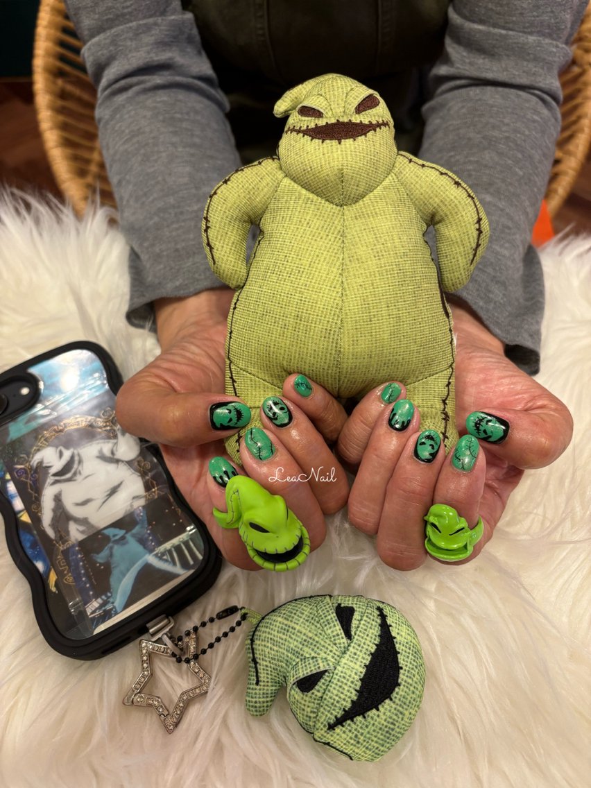 ネイル ハロウィン Lea Nailのネイルデザイン