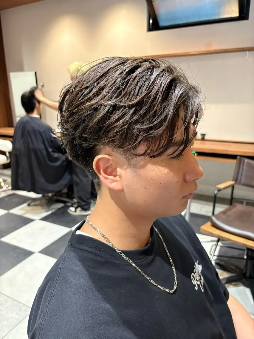 ショート ✂️メンズ センターパート✨陽気のヘアスタイル