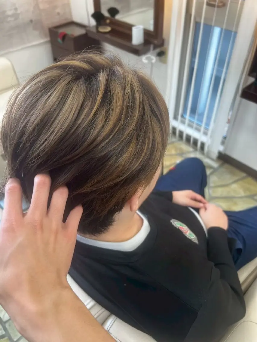 ショート カラー メンズ 古橋 瑞希のヘアスタイル