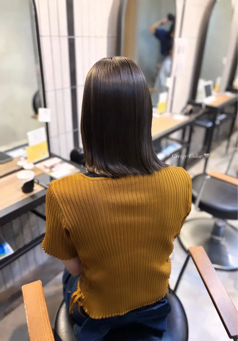 ミディアム カラー 透明感カラー グレージュ ヘアカラー 𝒌𝒚𝒐𝒌𝒂 ︎︎のヘアスタイル