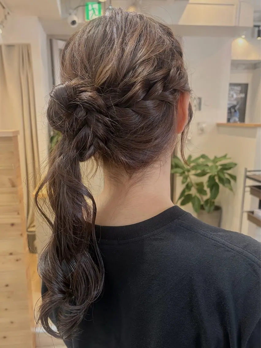 ロング ヘアアレンジ ハーフアップ ポニーテール 結婚式・ブライダル ヘアセット cana 札幌レイヤースタイルのヘアスタイル
