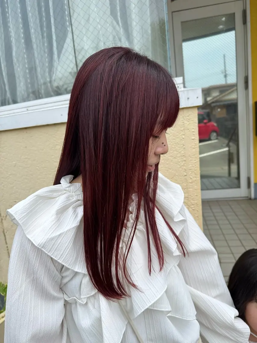ロング カラー レッドカラー 長谷川 優光のヘアスタイル