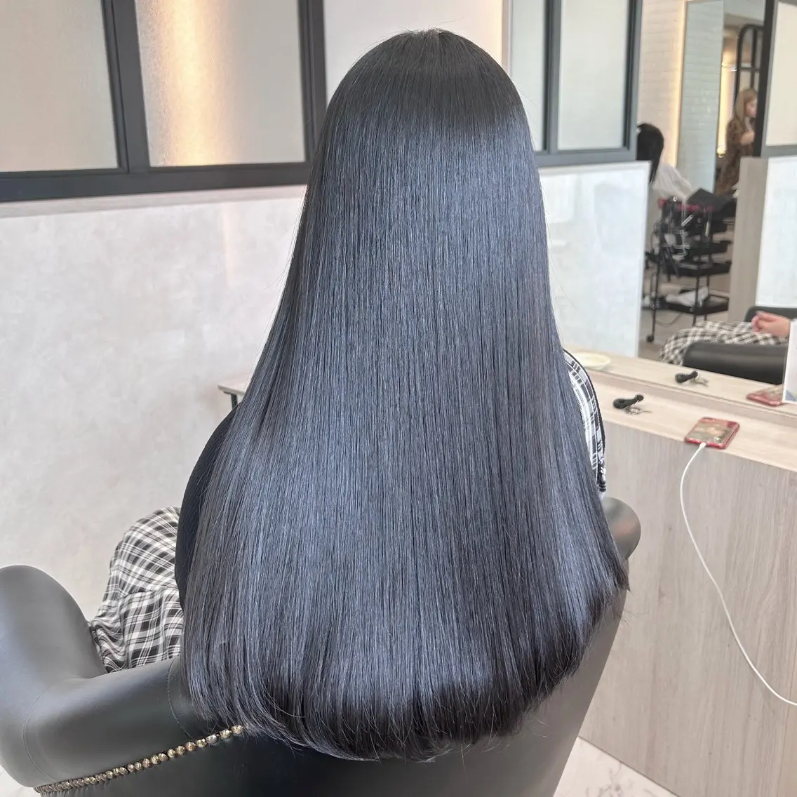 【full-course❣️】髪質改善ストレート＋リタッチカラー＋トリートメントの写真