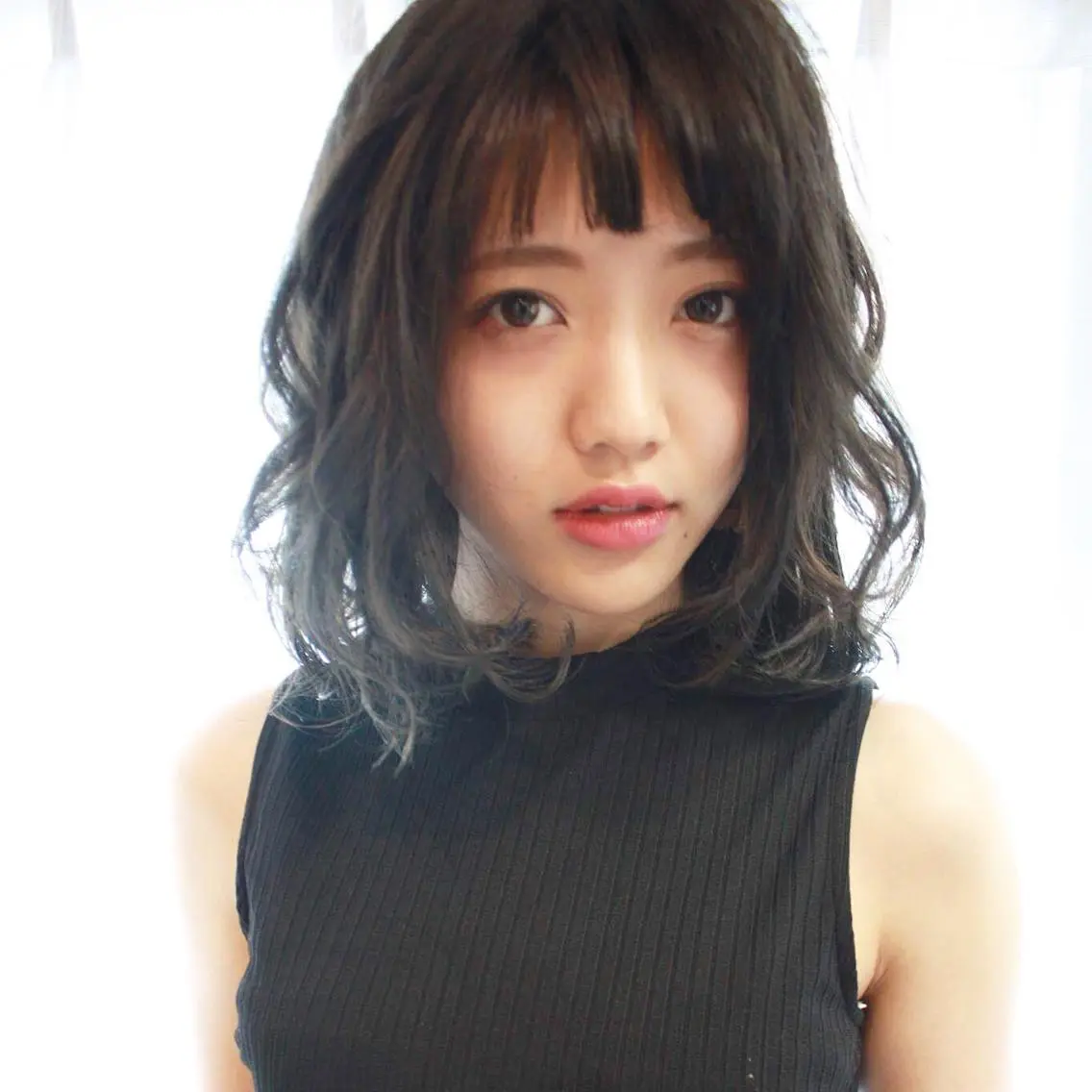 ショート カラー パーマ ブリーチ イルミナカラー 髪質改善 トリートメント tuuli トゥーリのヘアスタイル