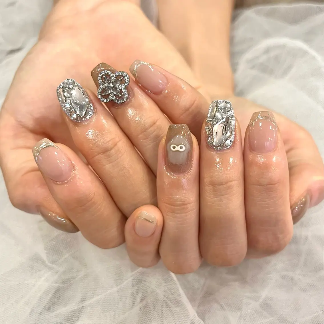 ネイル ロングネイル ハンドネイル Cleo伏見店🌿 Momokaのネイルデザイン