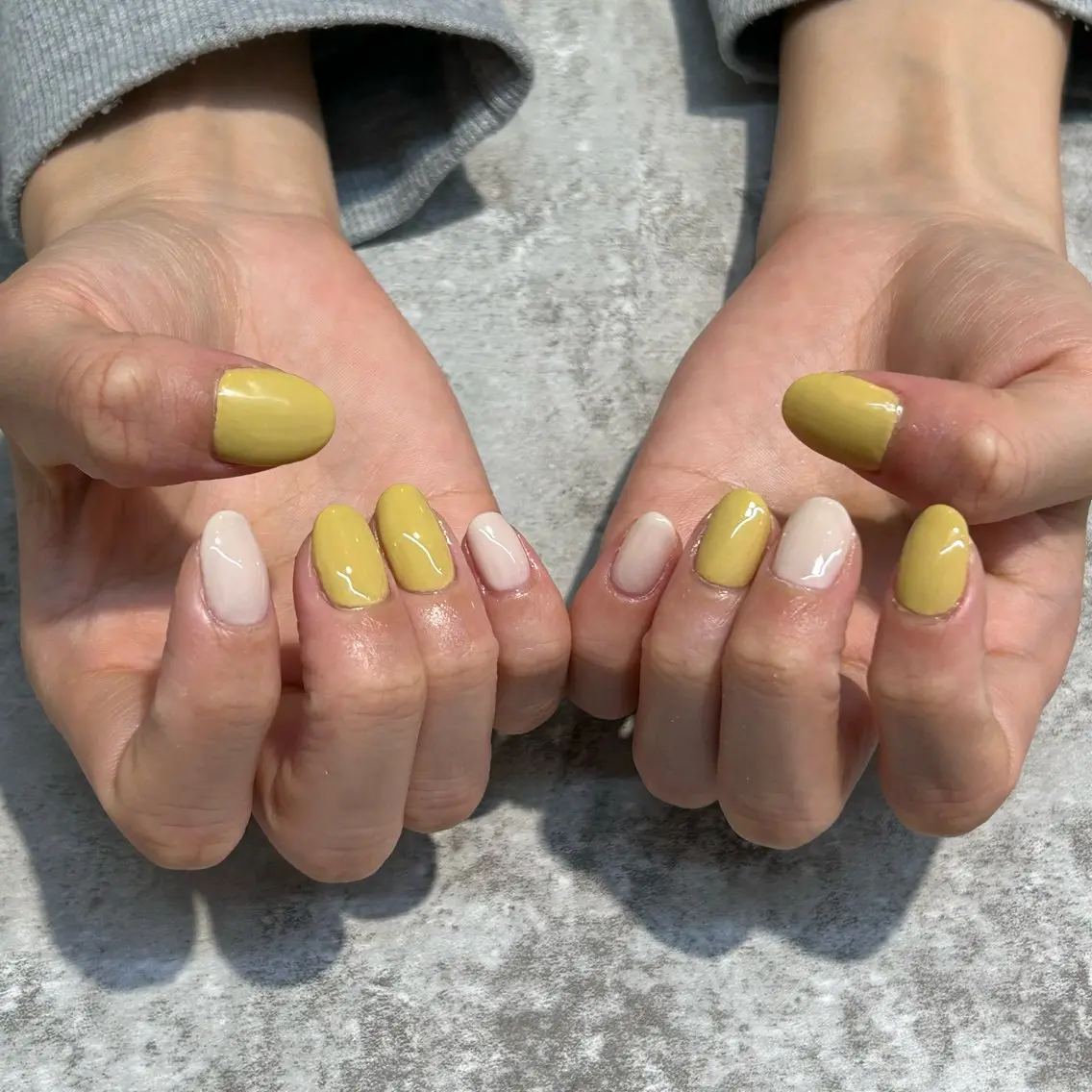 ネイル ハンドネイル 半藤 菜月のネイルデザイン