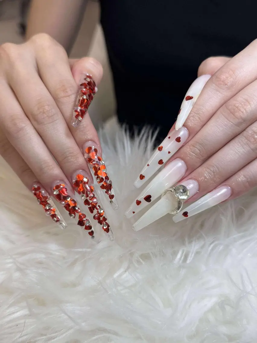 ネイル アートネイル オーロラネイル チークネイル 長さ出し フットネイル ハンドネイル ハンドケア Anh Nail 歌舞伎町のネイルデザイン