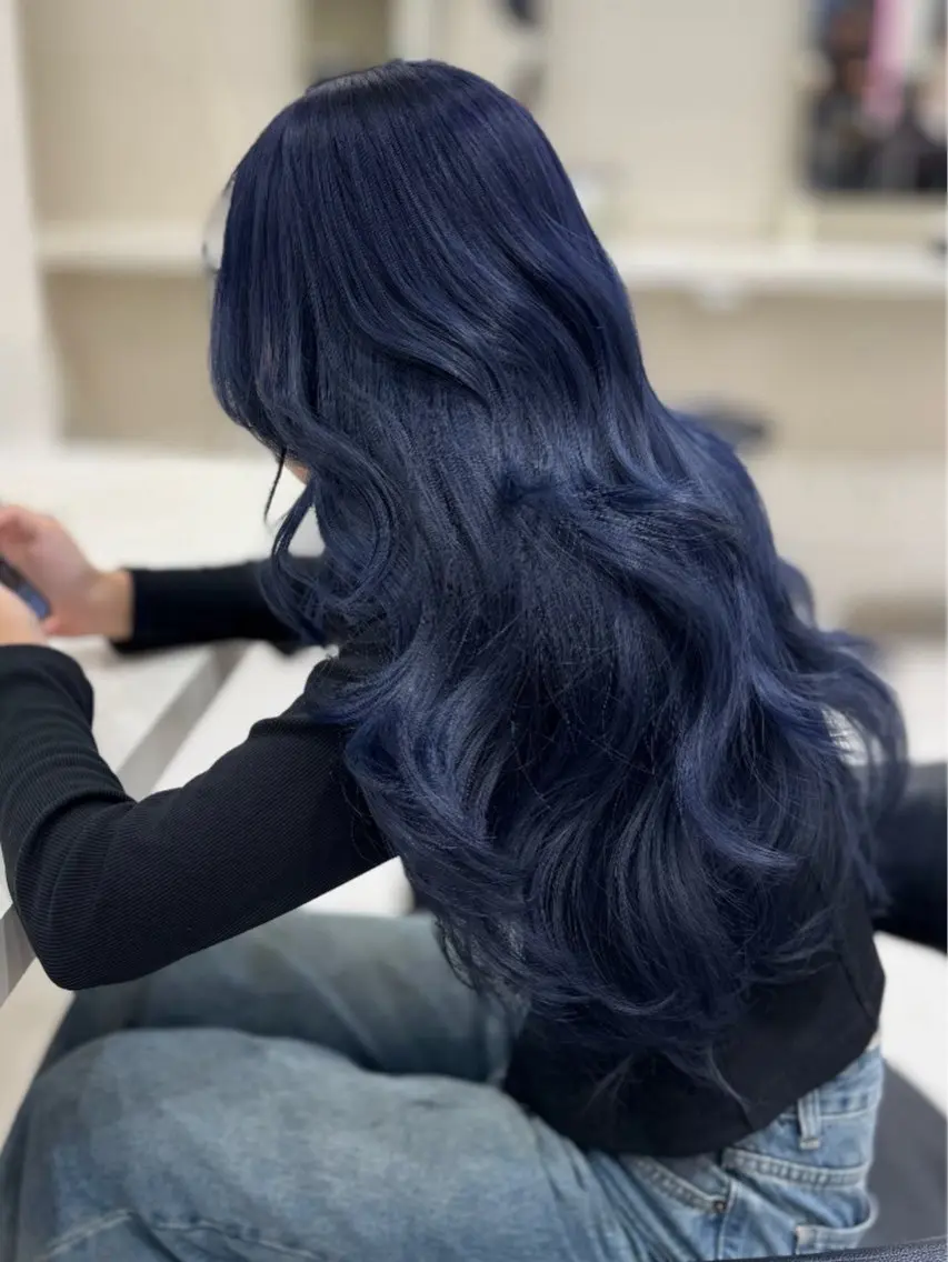 カラー ブルーカラー ネイビーカラー ヘアカラー 💎色落ちまで綺麗 寒色HARUKA💎のヘアスタイル