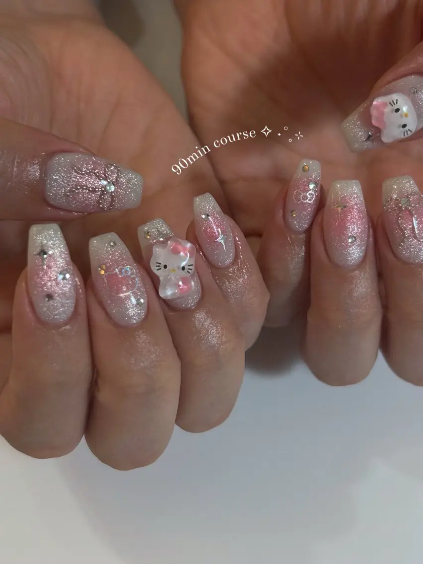 ネイル ハンドネイル ViViA momokaのネイルデザイン