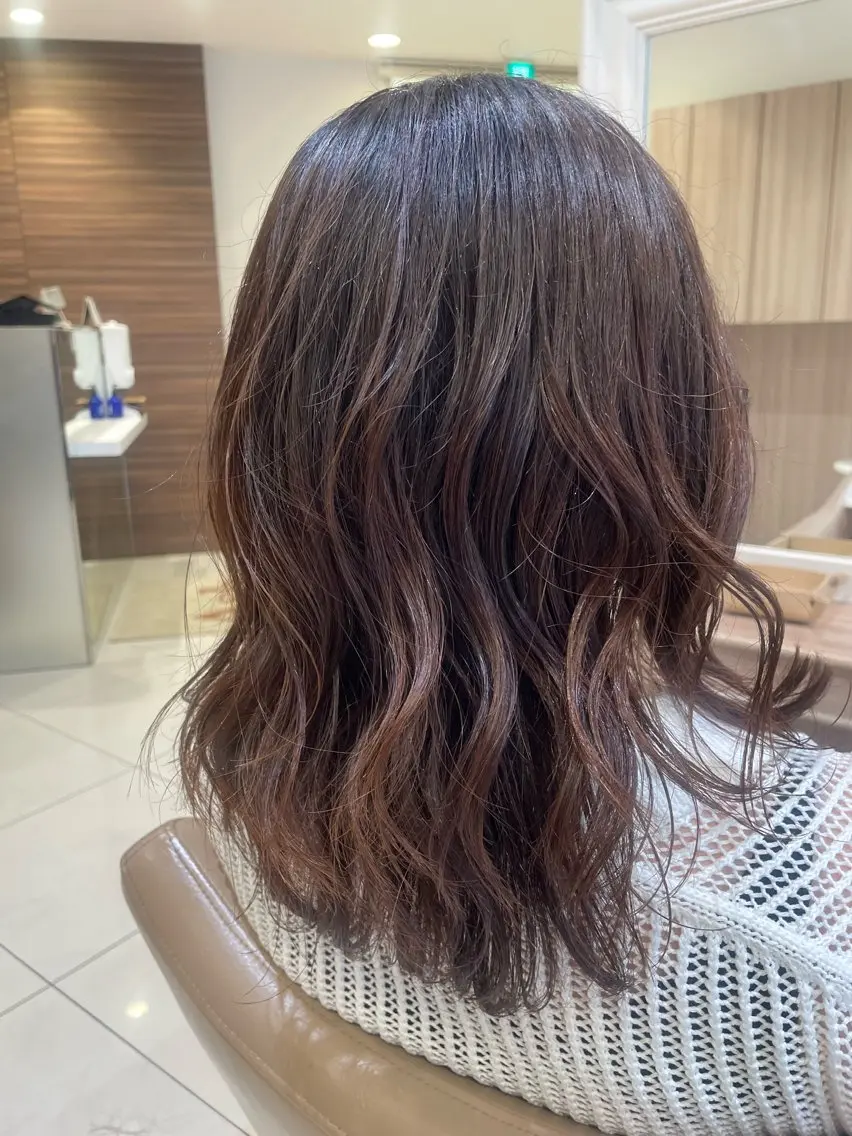 ミディアム カット トリートメント 韓国ヘアメイク🎀/ 縮毛矯正✨山本媛香のヘアスタイル