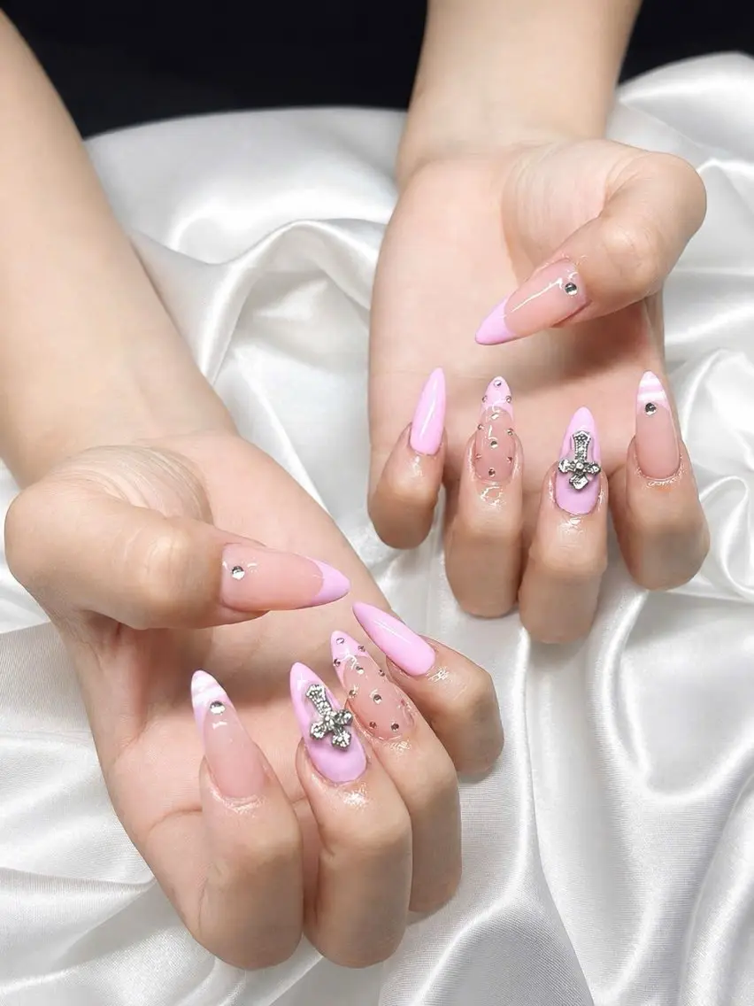 ネイル アートネイル フレンチネイル ジェルネイル 韓国ネイル マグネットネイル HAPPI NAIL 大国町のネイルデザイン