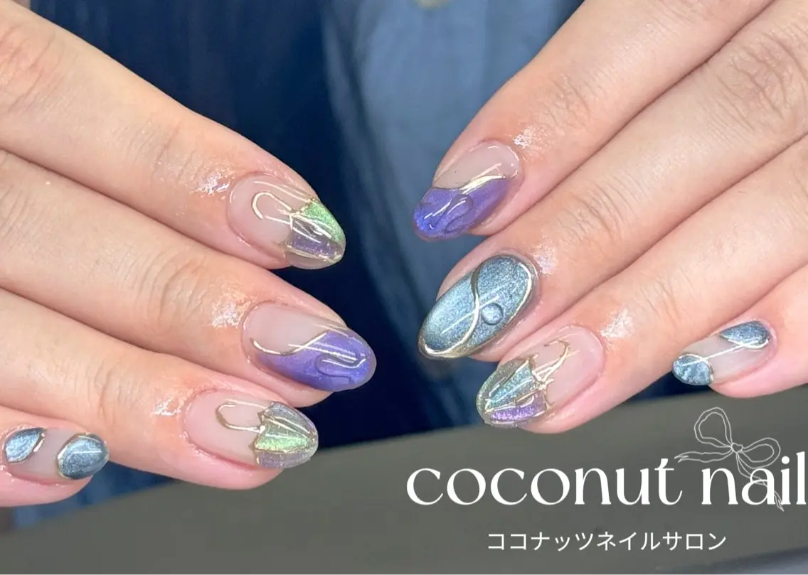 ネイル べっ甲ネイル フレンチネイル キラキラネイル マグネットネイル 大理石ネイル(マーブル) ハンドネイル 神田 ココナッツのネイルデザイン