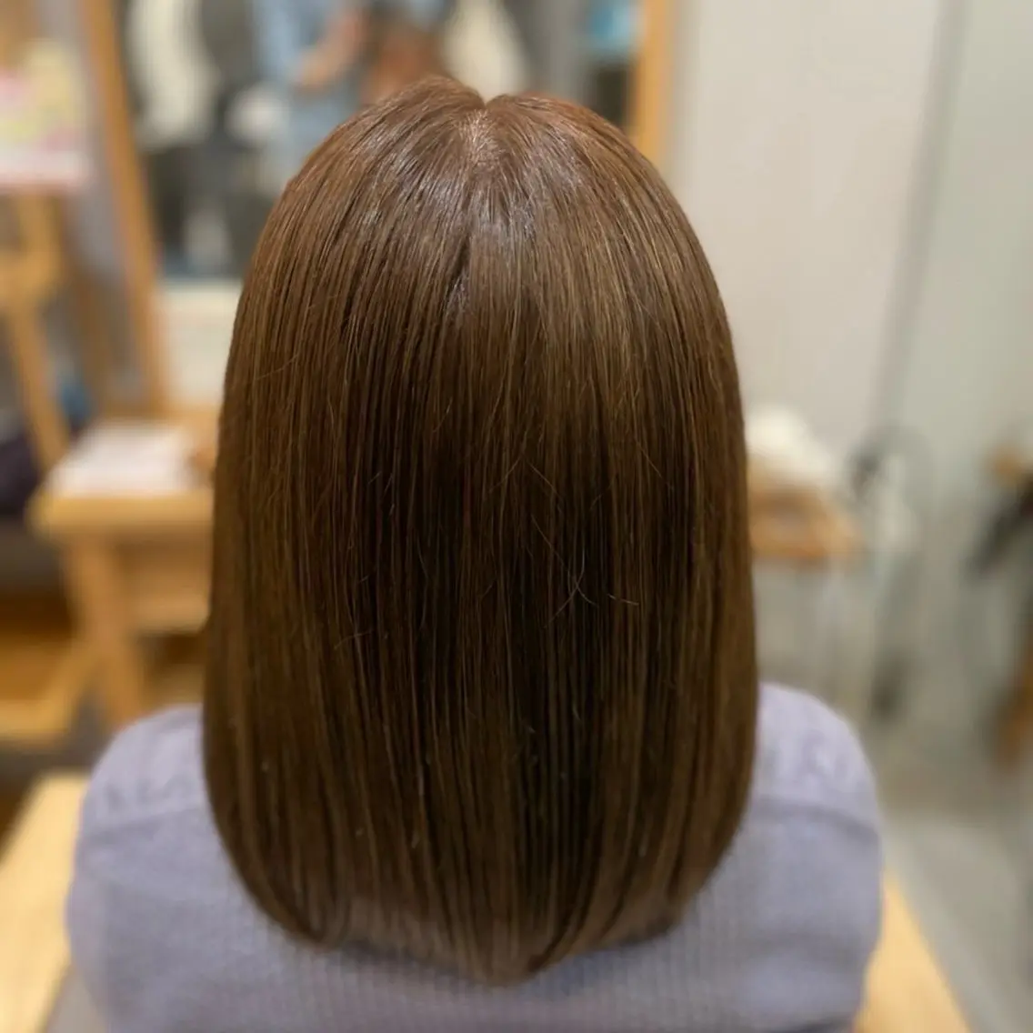 ミディアム グレイカラー🩶 藤田彩花のヘアスタイル