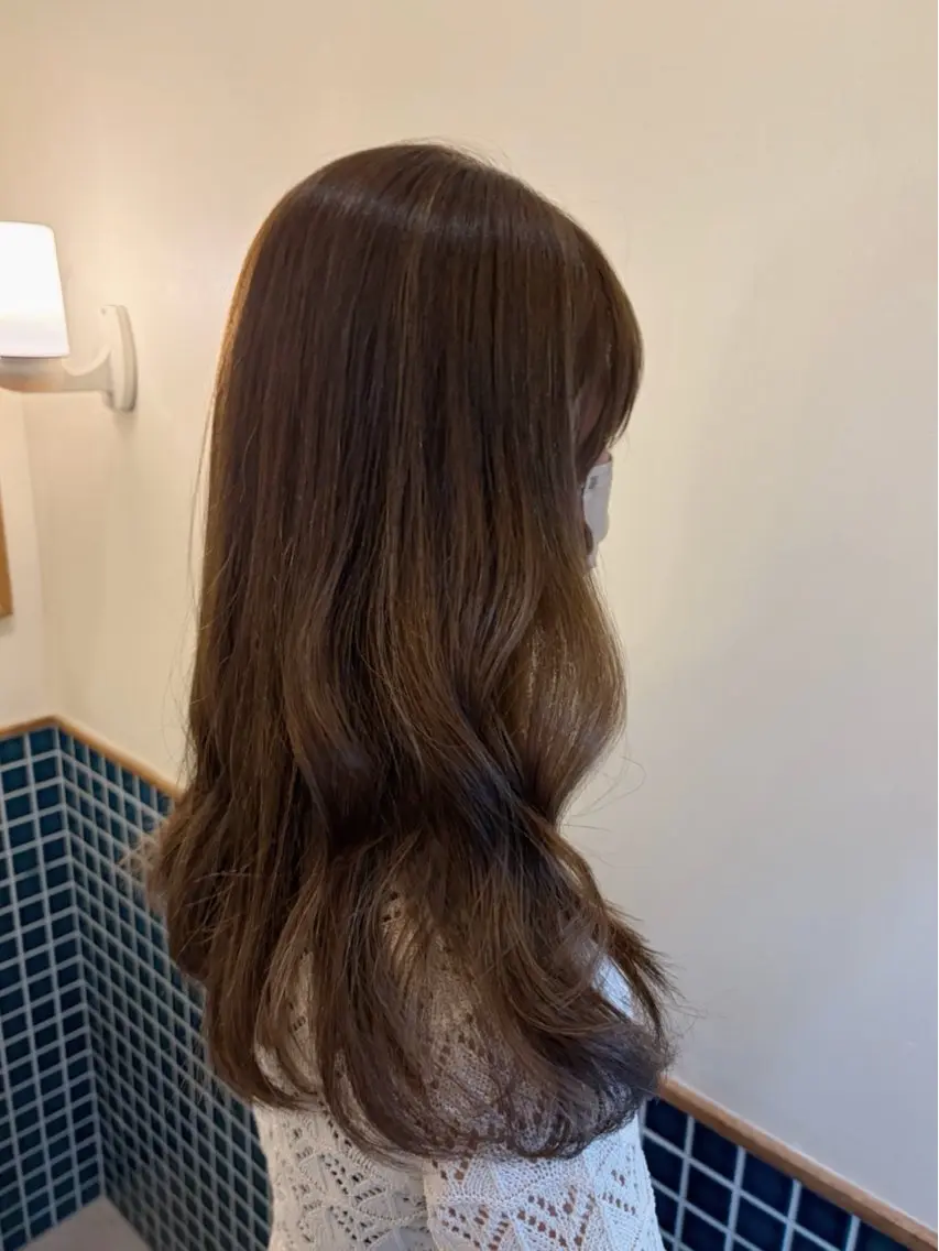 カラー ハイライトカラー はやし ちののヘアスタイル