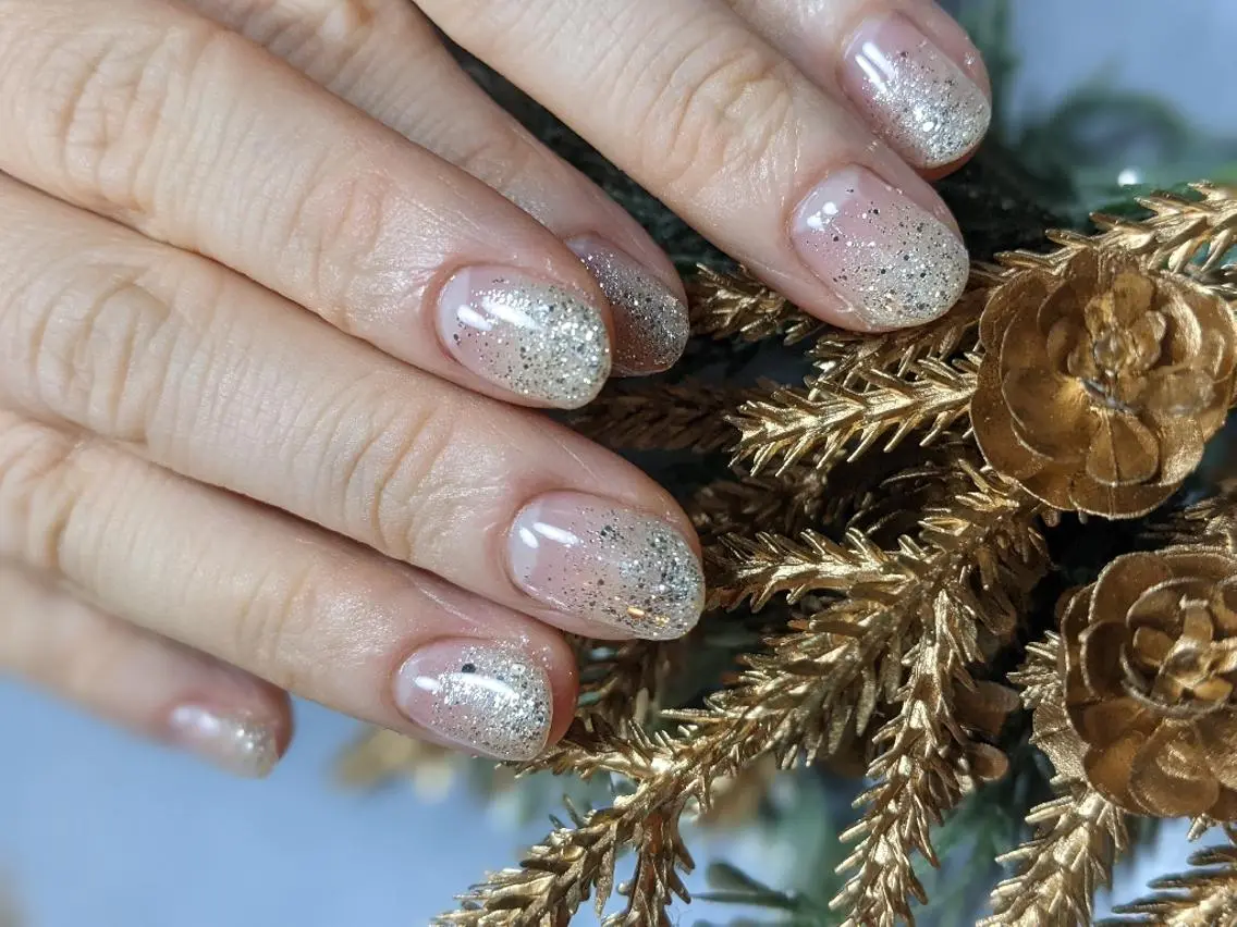 ネイル ラメ(グリッター) ラメグラデーション ハンドネイル Nail SIRANGANAのネイルデザイン
