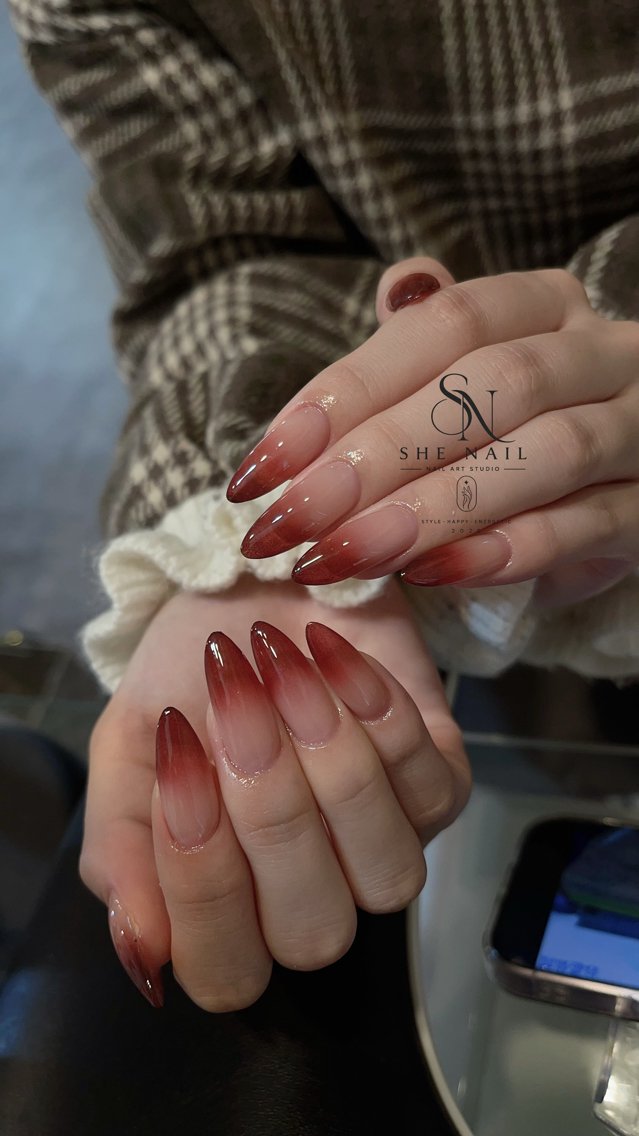 ネイル アートネイル ガーリー 韓国ネイル ロングネイル 持ち込み ハンドネイル 博多 SHE Nailのネイルデザイン