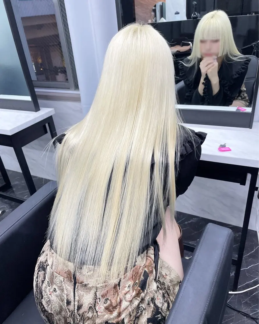 ロング カラー ブロンド カット ヘアカラー トリートメント マリカ🦋韓国 ハイトーン/エクステのヘアスタイル