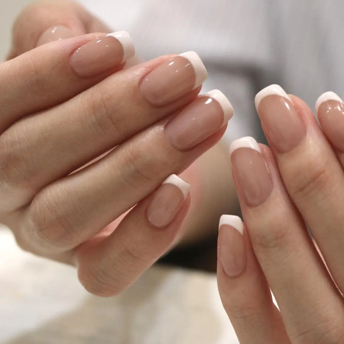 8月限定◆【フレンチネイル🫧hand】平日16:00まで来店💛1900円💛（自爪育成ケア付・オフ+1100円）の写真