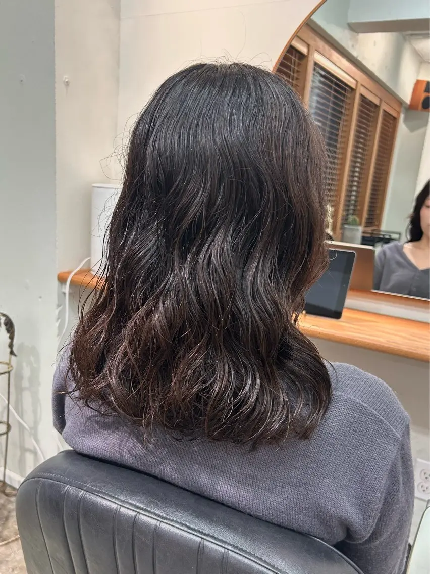 ミディアム パーマ 綾/ベージュカラー /パーマ🩰のヘアスタイル