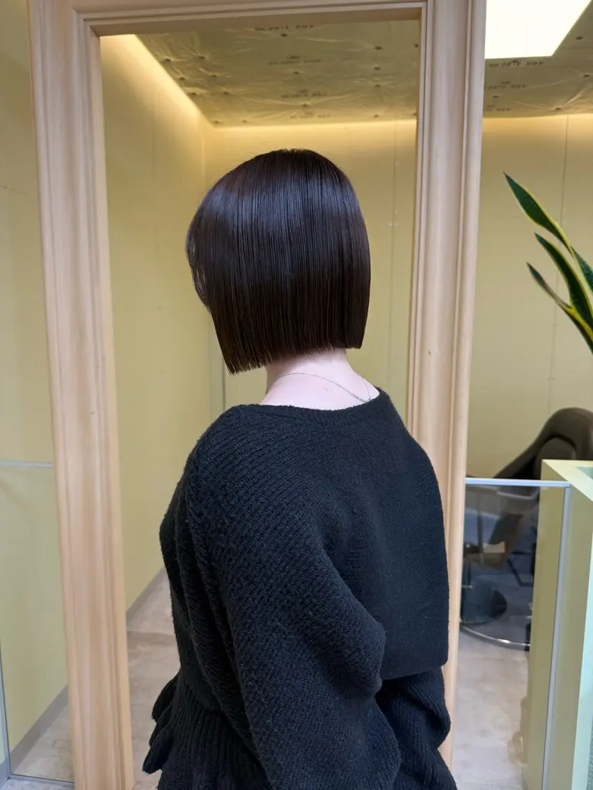ショート カラー カット ヘアカラー トリートメント 伶風/ ボブのヘアスタイル